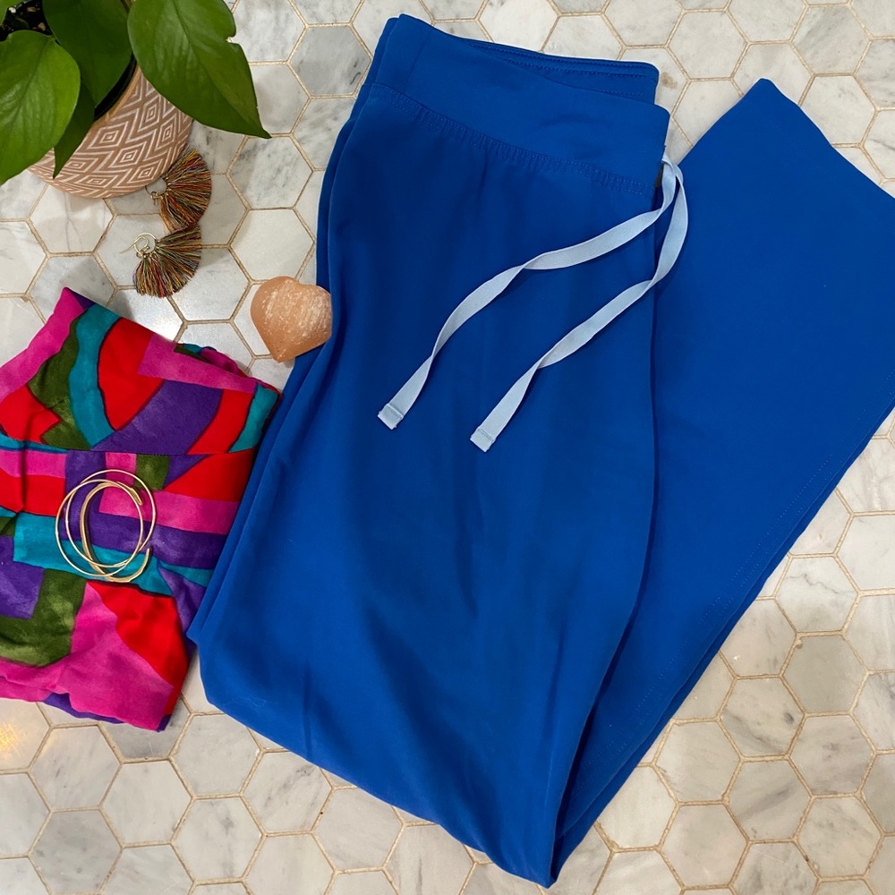 FIGS pants scrubs